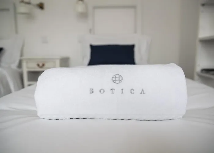 Botica 4* Espinho (Aveiro)