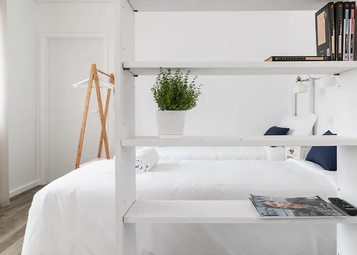 ゲストハウス Botica エスピーニョ